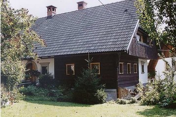 Slovenia Privát Studor, Exterior